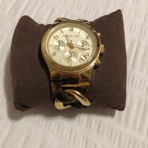 SOLD Michael Kors chain watch in tortoise and gold